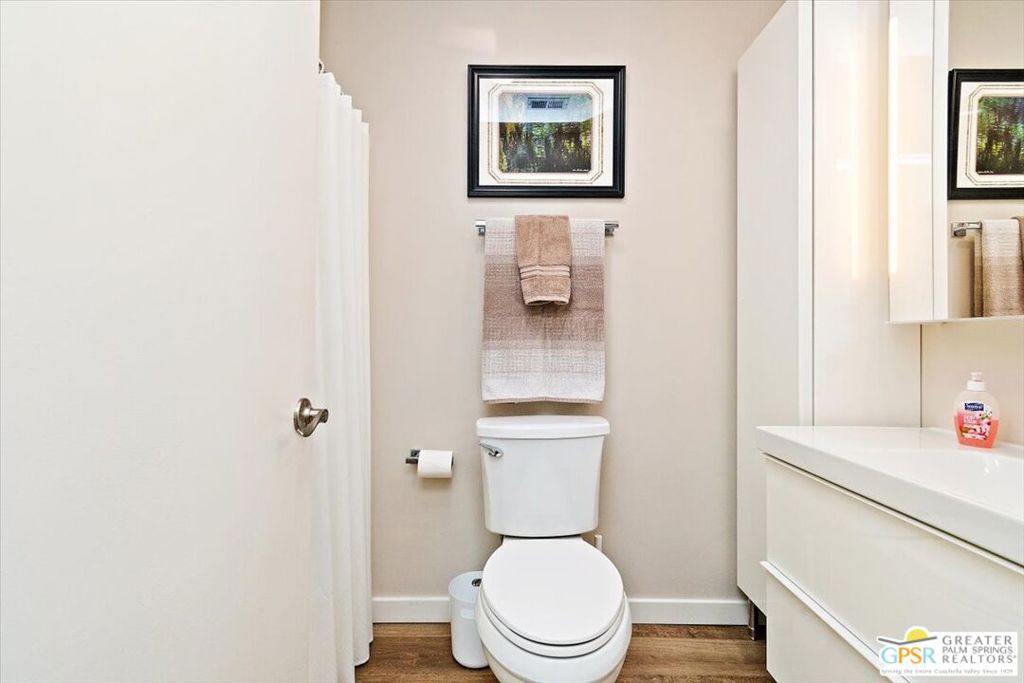 Mountain Shadows - Residential