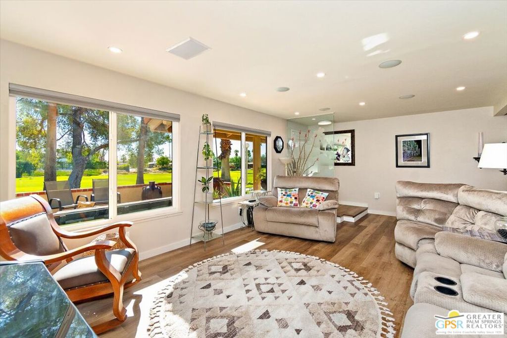 Mountain Shadows - Residential