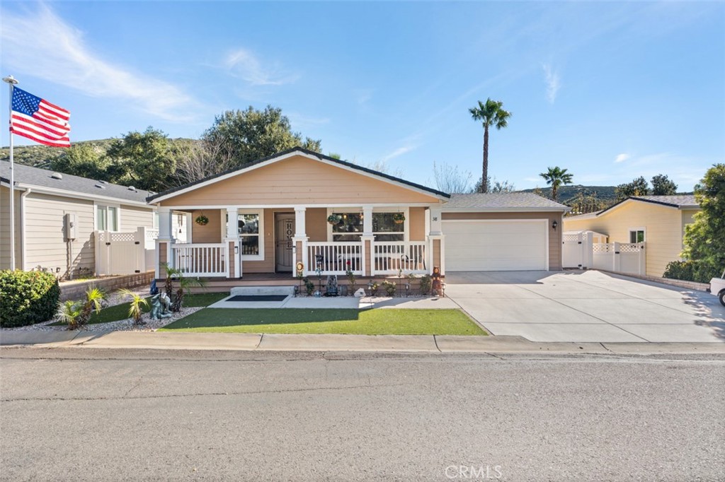 2239 Black Canyon Road 38