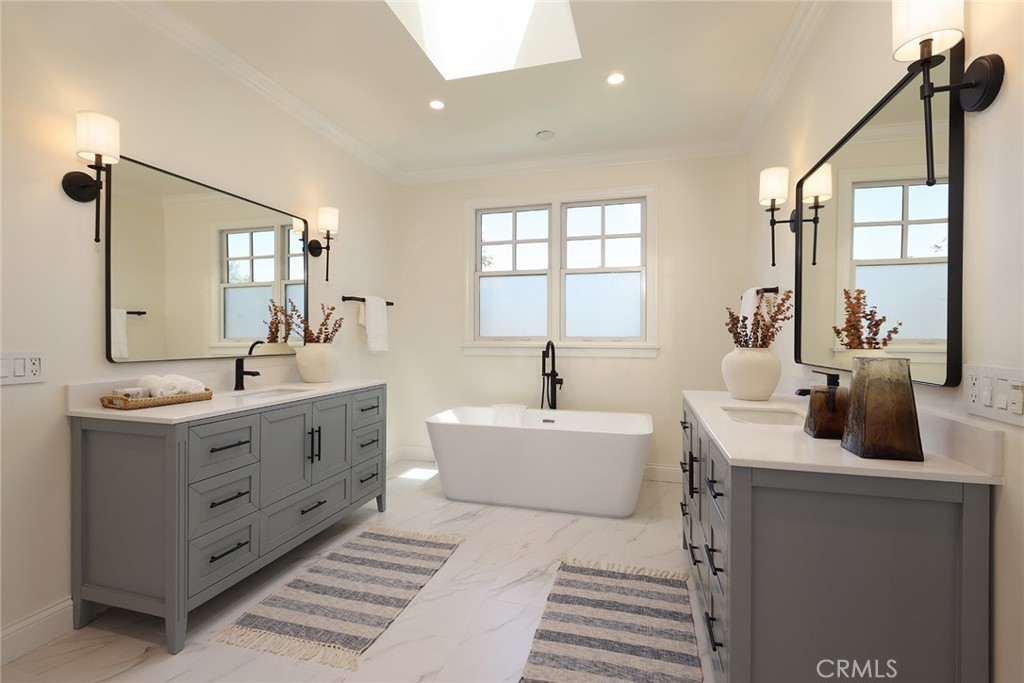 Harbor View Homes (HVHM) - Residential