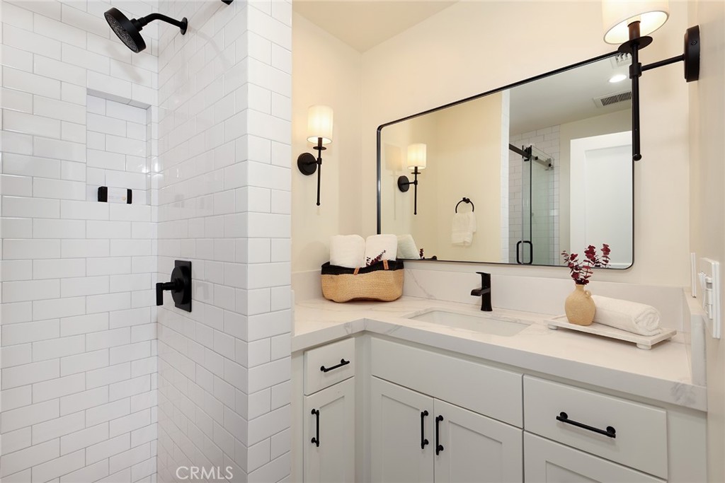 Harbor View Homes (HVHM) - Residential