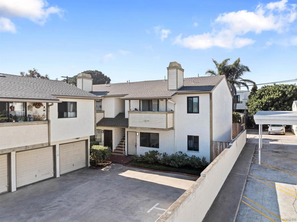 Pacific Beach - Residential