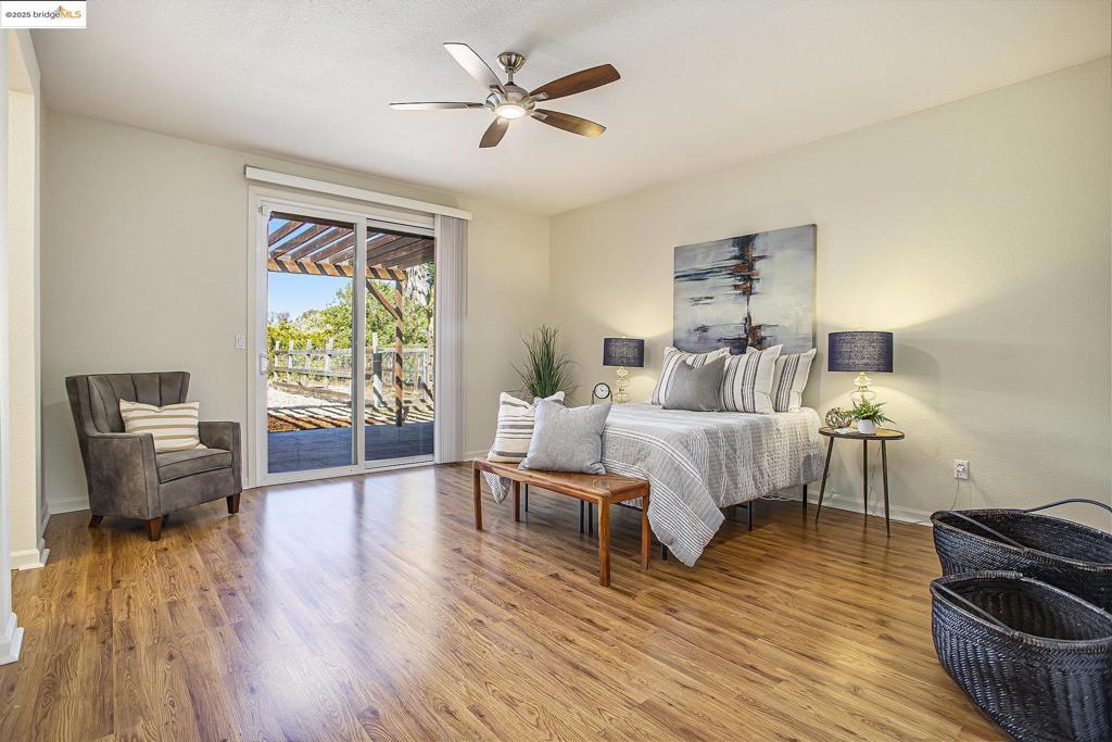 MIRA VISTA HILLS - Residential