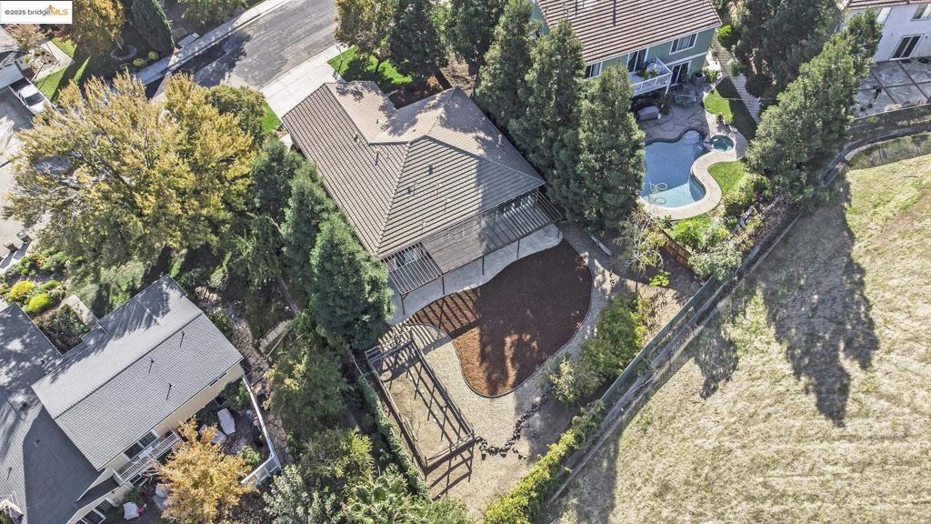 MIRA VISTA HILLS - Residential