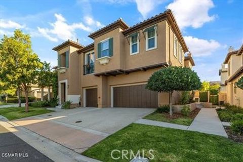 Photo of 6862 Ivy Creek Way Way, Moorpark, CA 93021 (MLS # SR26078056)