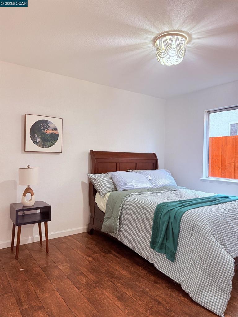 OLD PITTSBURG - Residential