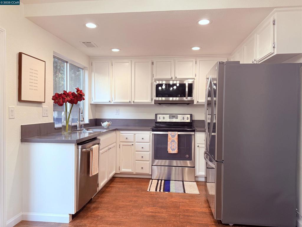 OLD PITTSBURG - Residential