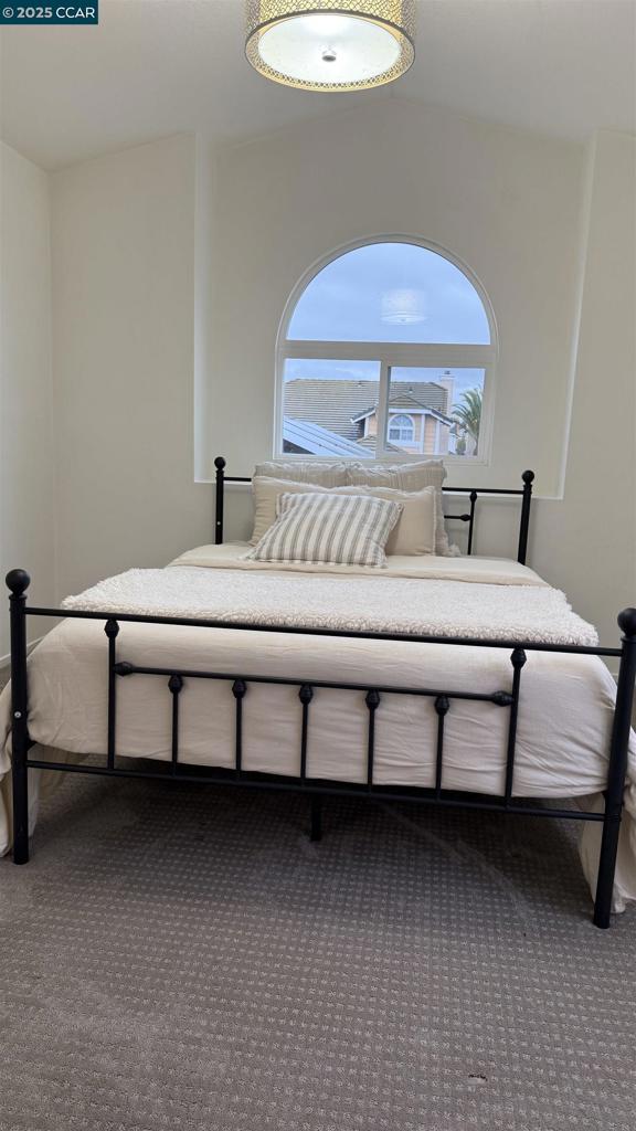 OLD PITTSBURG - Residential