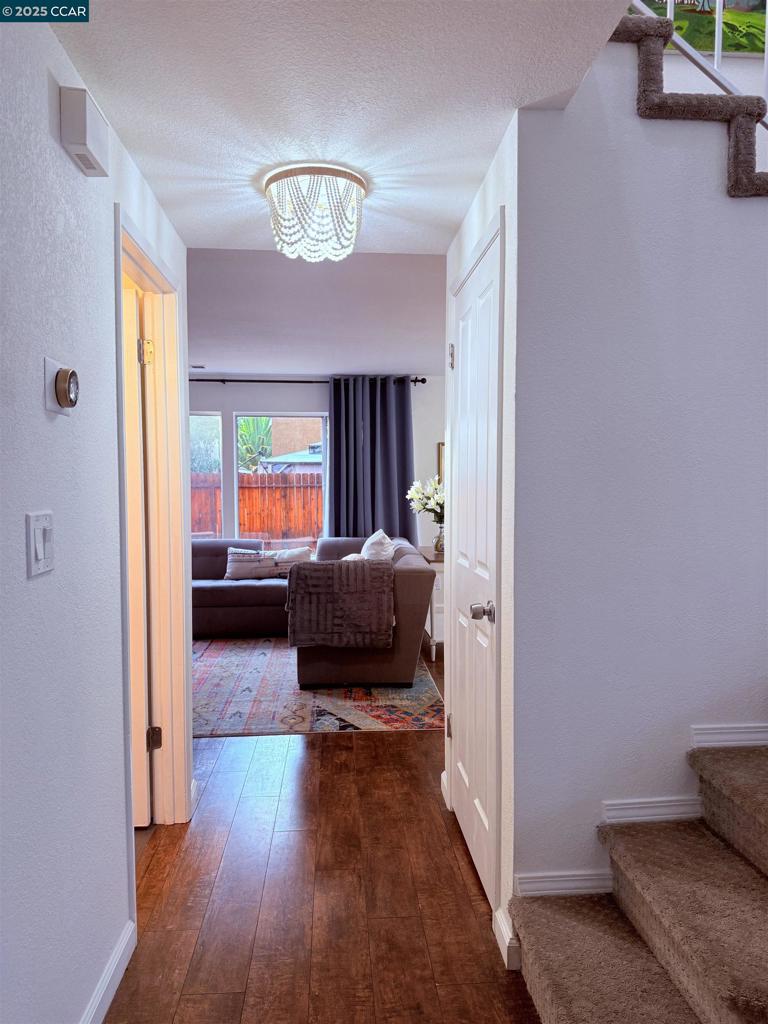 OLD PITTSBURG - Residential