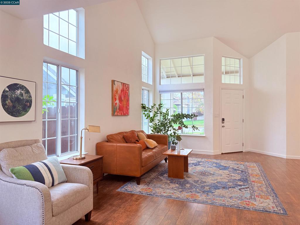 OLD PITTSBURG - Residential