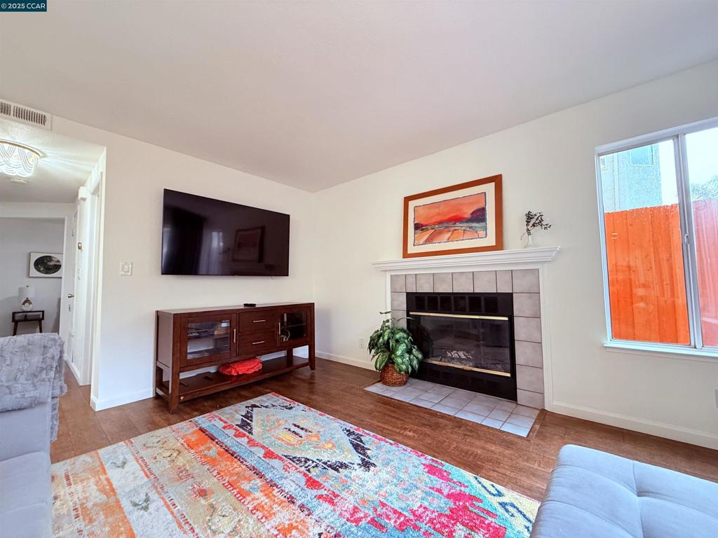 OLD PITTSBURG - Residential