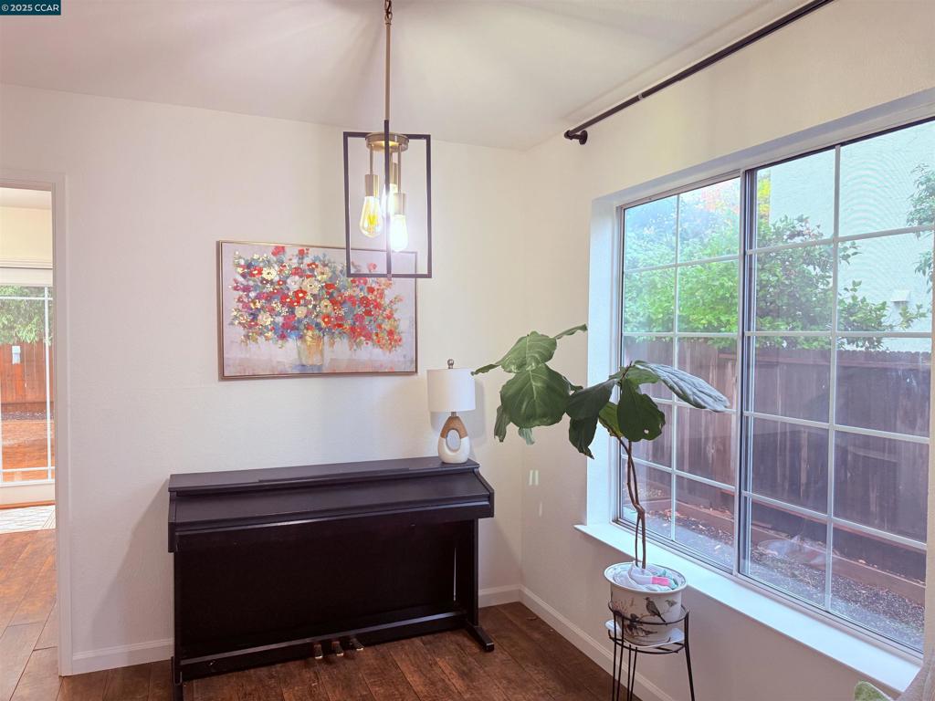 OLD PITTSBURG - Residential