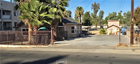 Photo of 167 N Columbia, Hemet, CA 92544 (MLS # SW26219341)