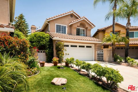 24711 Via Madera Calabasas CA 91302