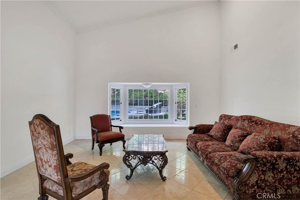 Photo of 23837 Ladrillo Street, Woodland Hills, CA 91367 (MLS # SR26141174)