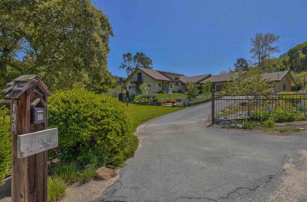 190 San Benancio Road