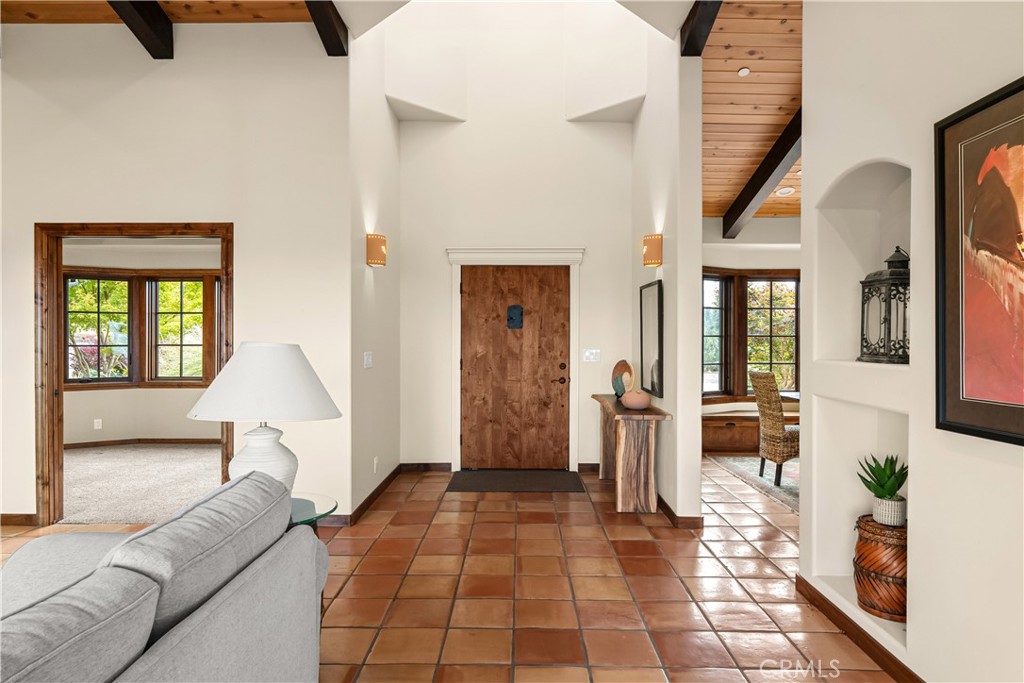 6037 Shadow Mountain Lane