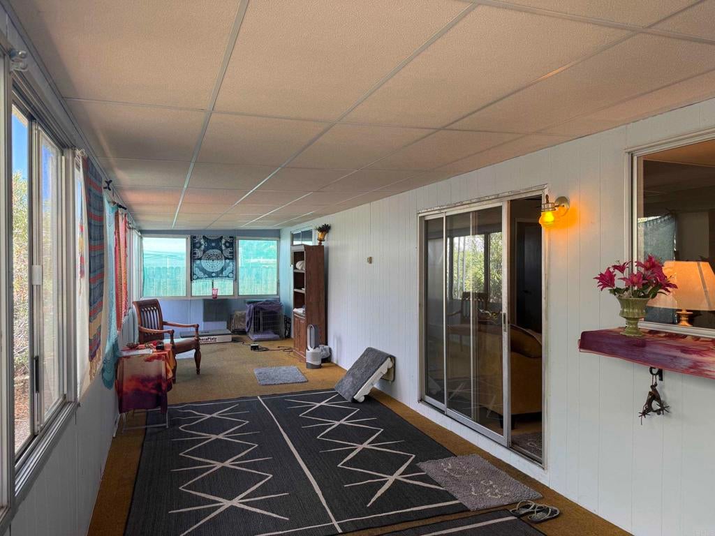 1010 Palm Canyon Drive 10
