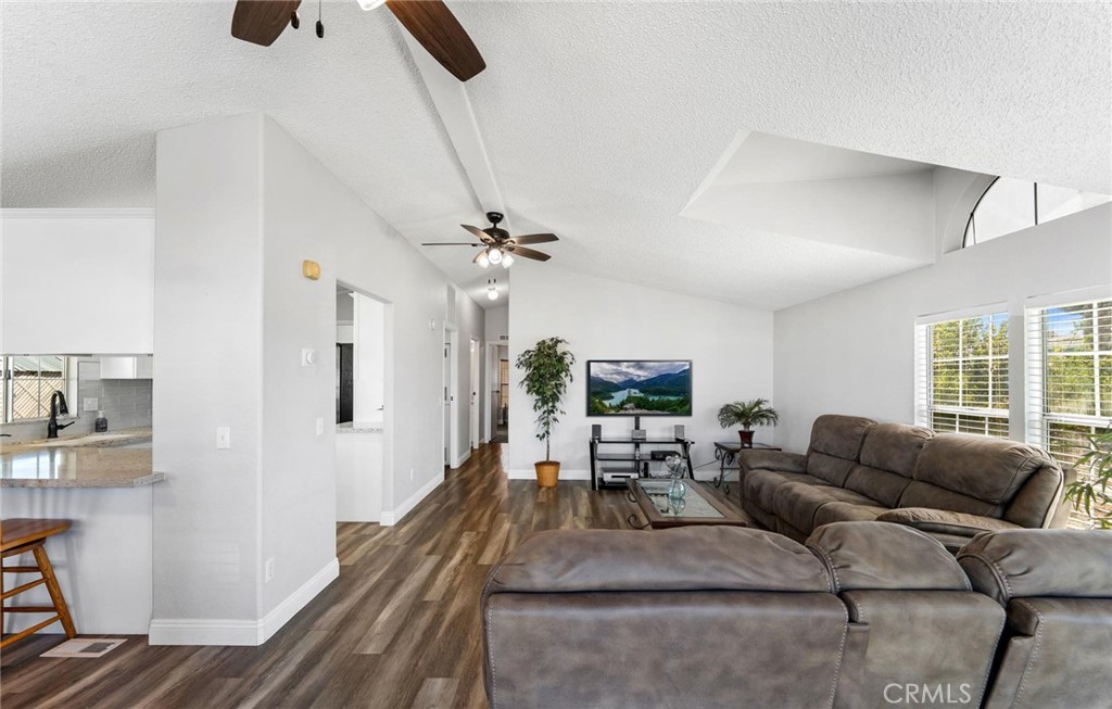 790 Santa Clara Circle