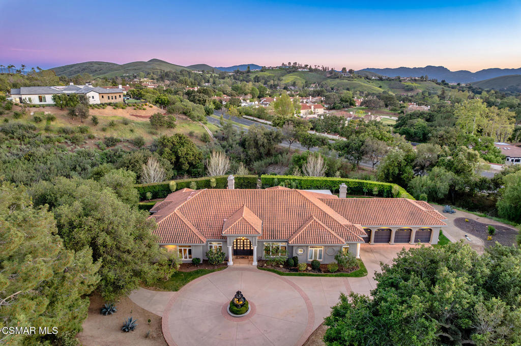 Westlake Village, California, 91362, United States, 5 Bedrooms Bedrooms, ,5 BathroomsBathrooms,Residential,Active,2027051