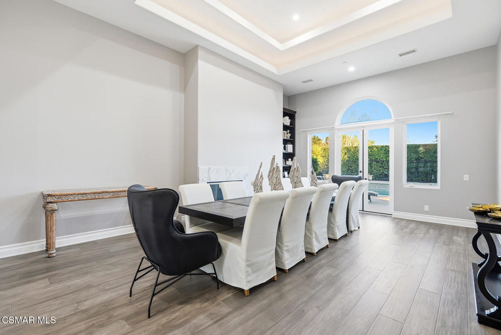 Westlake Village, California, 91362, United States, 5 Bedrooms Bedrooms, ,5 BathroomsBathrooms,Residential,Active,2027051