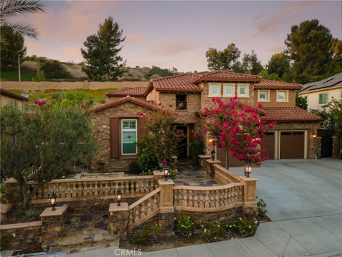 Photo of 20205 Umbria Way, Yorba Linda, CA 92886 (MLS # AR26196972)