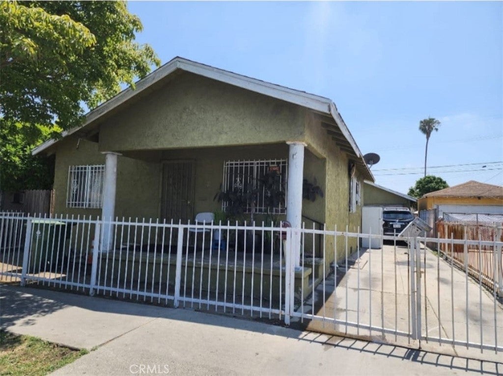 222 E Century BLVD