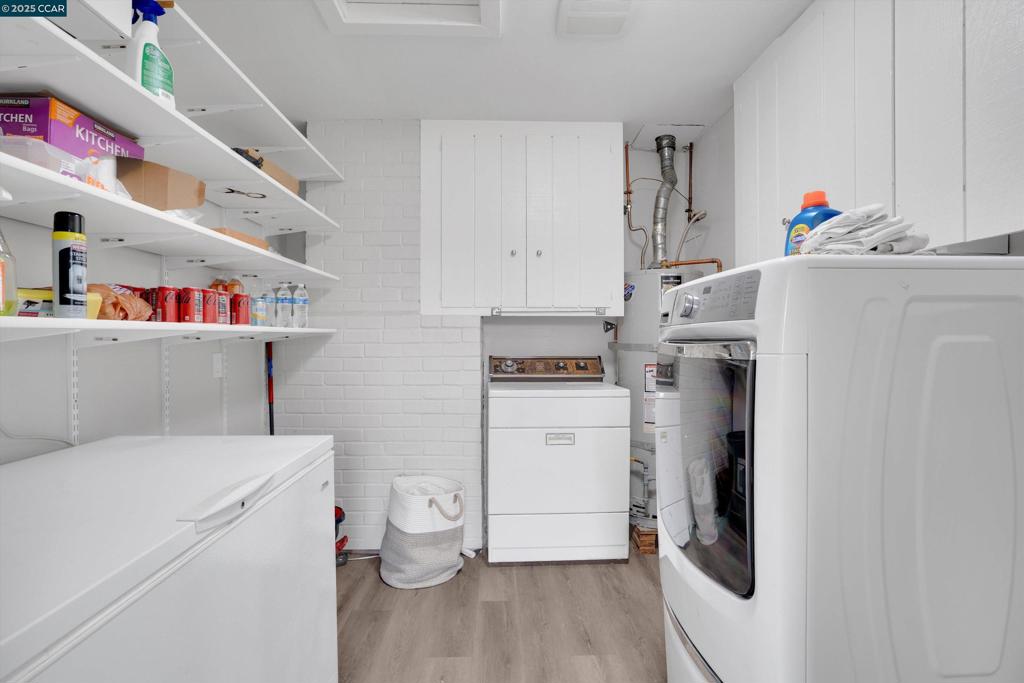 SHERMAN ACRE - Residential