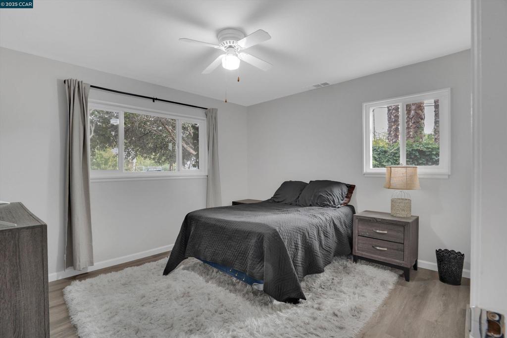 SHERMAN ACRE - Residential