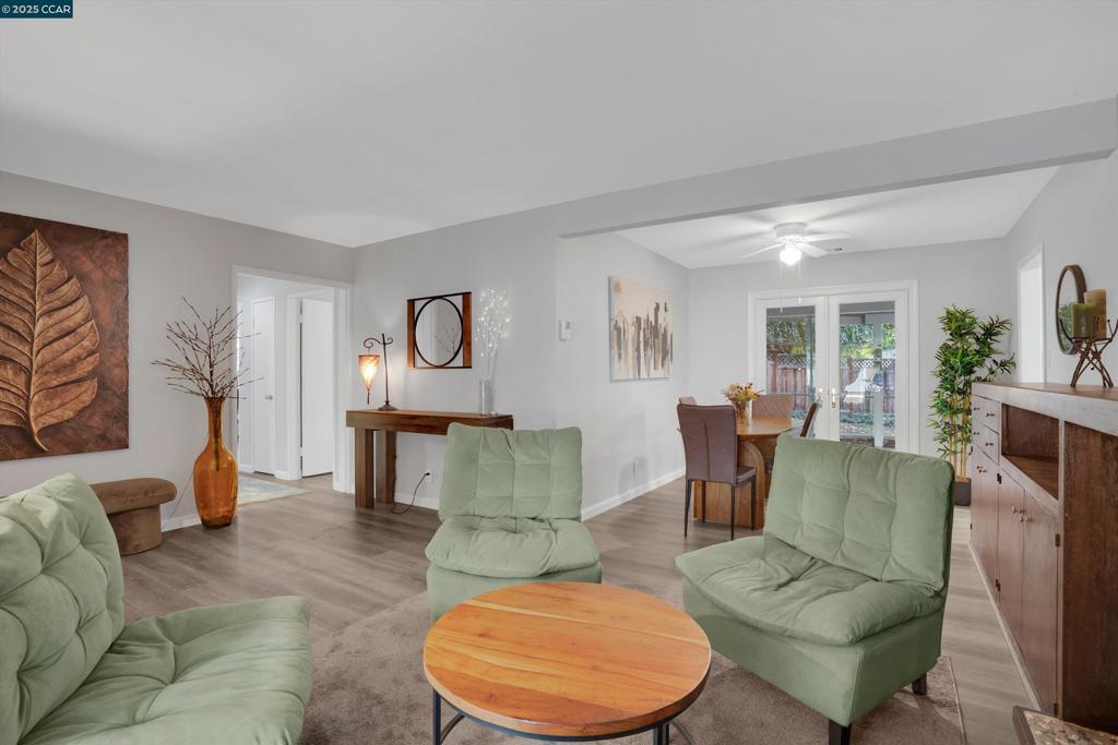 SHERMAN ACRE - Residential