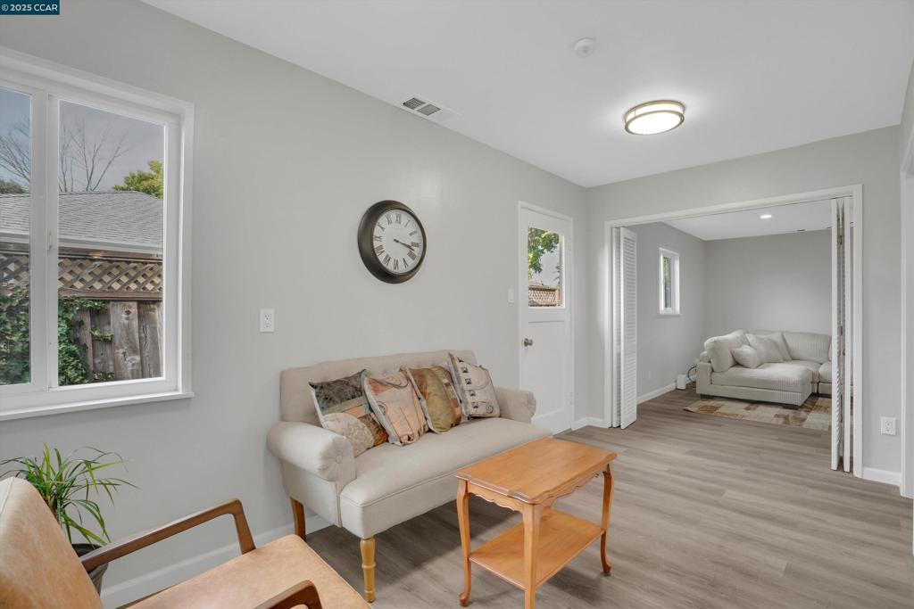 SHERMAN ACRE - Residential