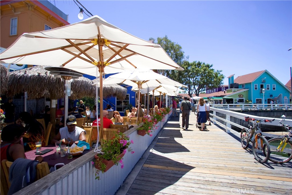 Villa Riviera (VLR) - Residential