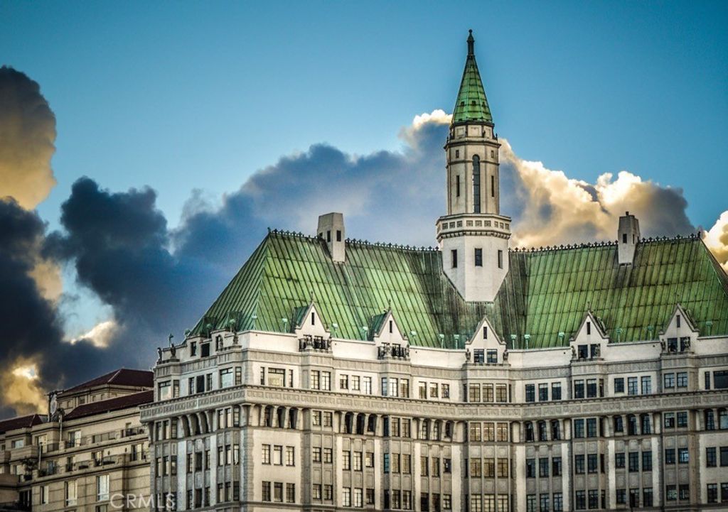 Photo of 800 E Ocean Boulevard #1505, Long Beach, CA 90802 (MLS # PW25278779)