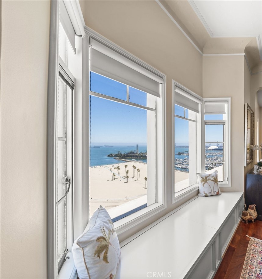 800 E Ocean Boulevard 1505