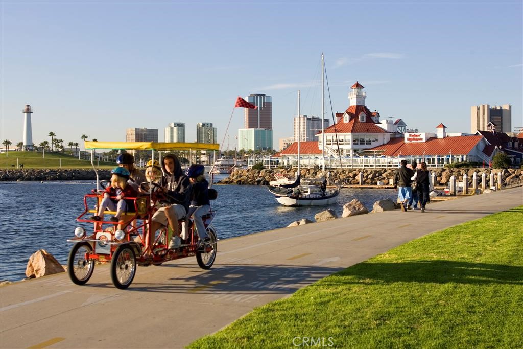 Villa Riviera (VLR) - Residential