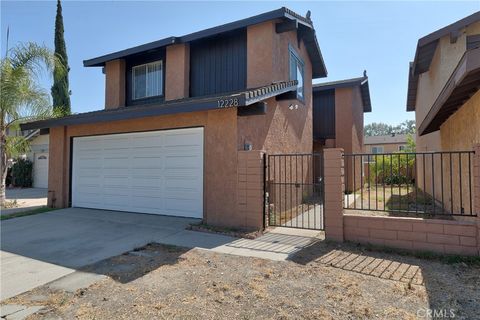 Photo of 12228 Leayn Court, North Hollywood, CA 91605 (MLS # SR25240327)