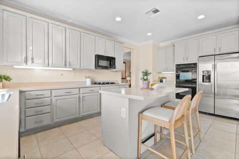 Tiny photo for 33360 Barrington Dr, Temecula, CA 92592 (MLS # PTP2601757)