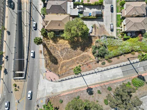 Photo of 1623 E 1st Street, Los Angeles, CA 90033 (MLS # SR26165828)