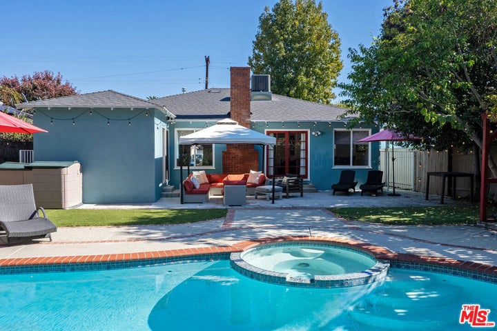 Photo 1 of 33 — 4909 Van Noord Avenue, Sherman Oaks, CA 91423