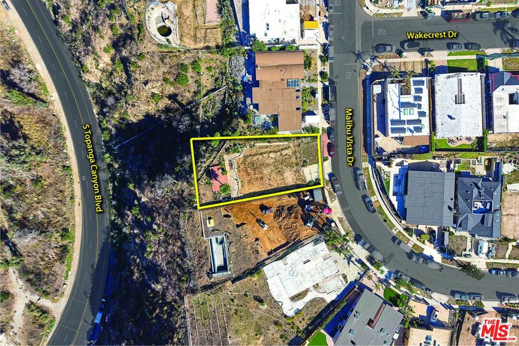 3913 Malibu Vista Drive