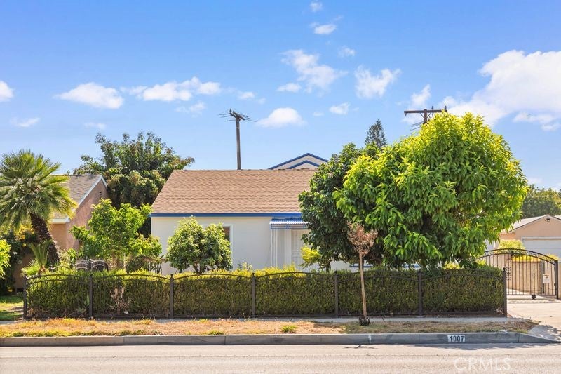 1007 S Del Mar AVE