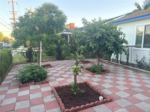 Photo of 1007 S Del Mar AVE, San Gabriel, CA 91776 (MLS # WS26149387)