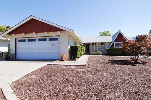 Photo of 1714 Lobelia Lane, San Jose, CA 95124 (MLS # ML82051894)