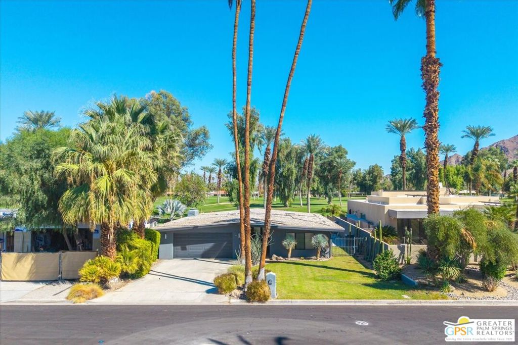 45644 Indian Wells Lane