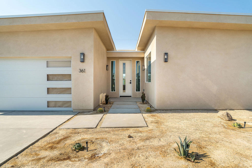 361 W Sunview Avenue