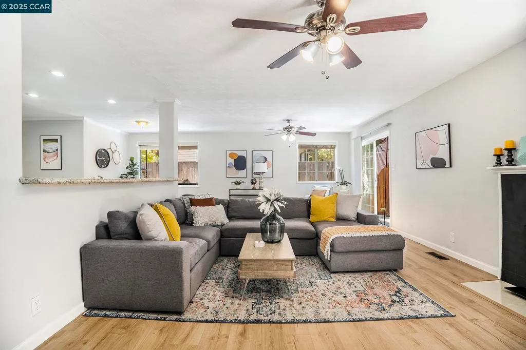 Concord, California 94519, United States, 3 Bedrooms Bedrooms, ,2 BathroomsBathrooms,Residential,Active,184456