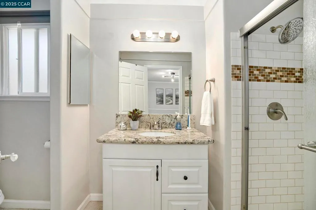 Concord, California 94519, United States, 3 Bedrooms Bedrooms, ,2 BathroomsBathrooms,Residential,Active,184456