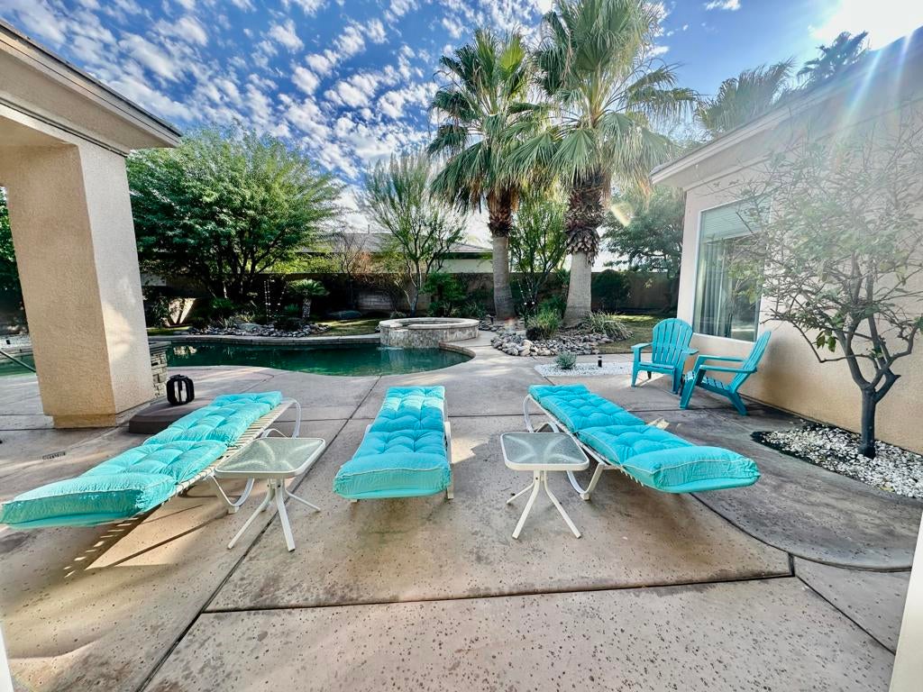 49 Provence Way