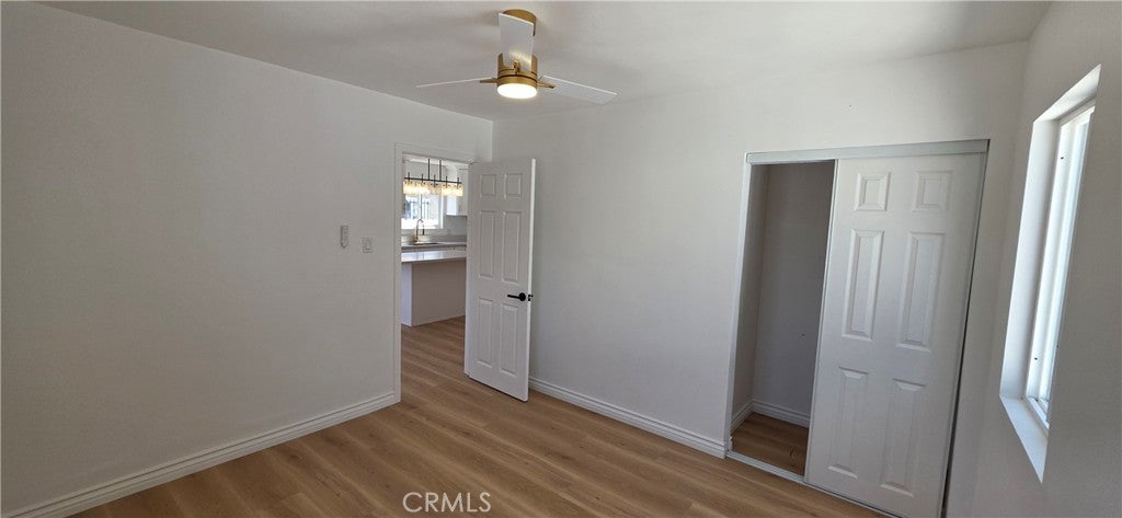 1124 E 76th Place
