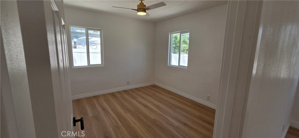 1124 E 76th Place